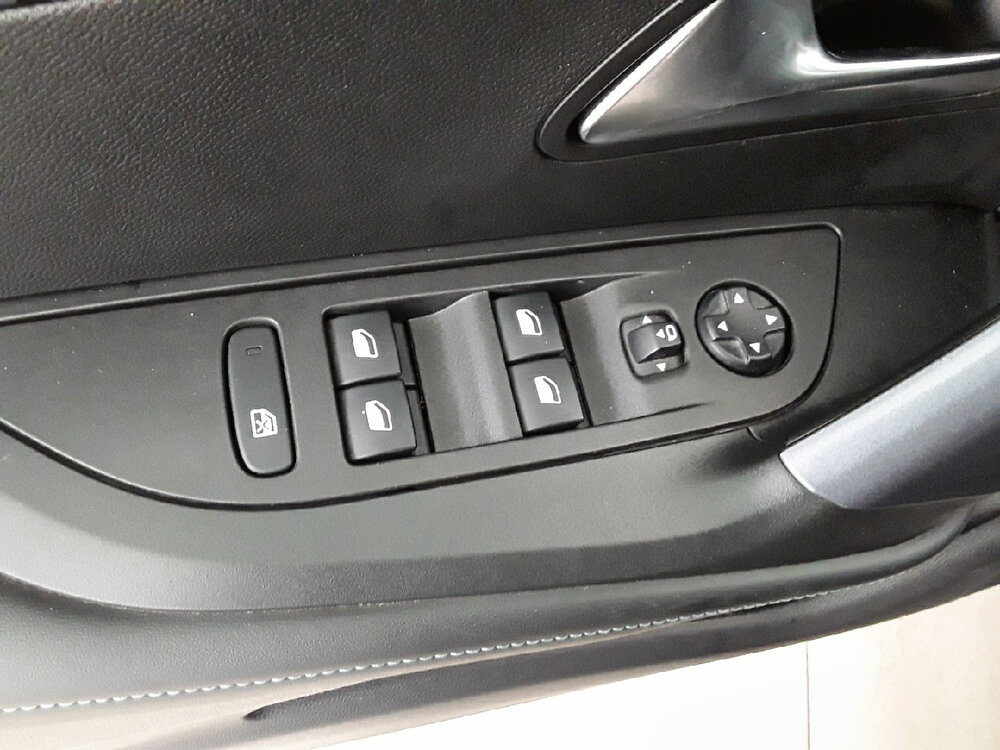 Occasion PEUGEOT 2008 2008 PureTech 130 S&S EAT8 - Allure