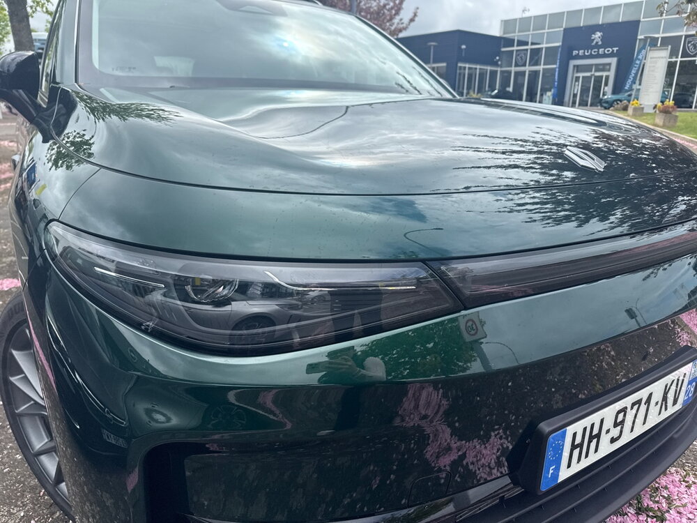 Occasion LEAPMOTOR C10 C10 REEV 28.4 kWh - 158 kW - Design