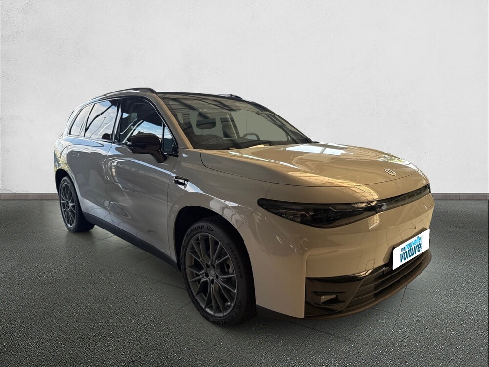 Occasion LEAPMOTOR C10 C10 REEV 28.4 kWh - 158 kW - Design