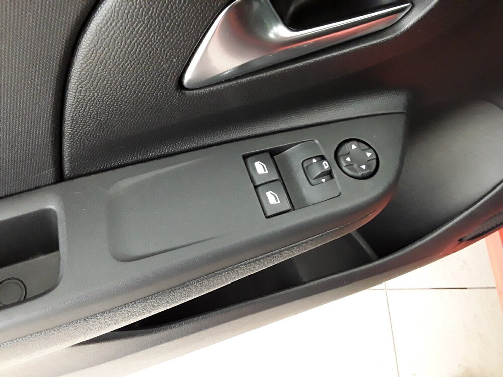 Occasion OPEL Corsa Corsa 1.2 75 ch BVM5 - Edition