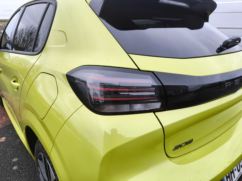 Occasion PEUGEOT 208 208 Hybrid 110 e-DCS6 - Allure