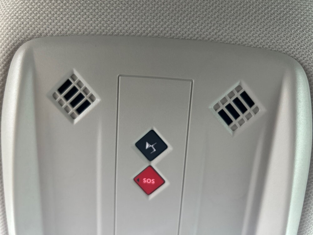 Occasion DS DS3 Crossback DS3 Crossback PureTech 130 EAT8 - Ines de la Fressange Paris