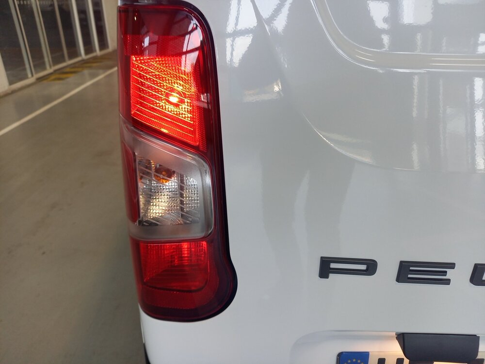 Occasion PEUGEOT Partner PARTNER FOURGON M 650 KG BLUEHDI 100 S&S BVM6