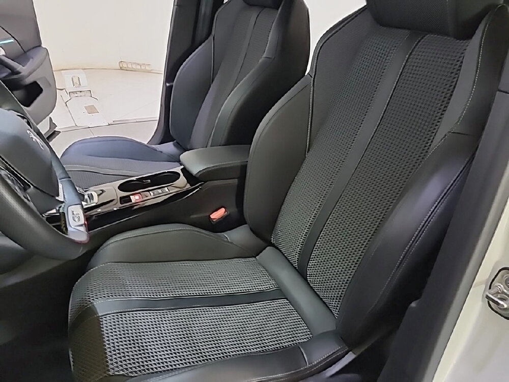 Occasion PEUGEOT 2008 2008 PureTech 130 S&S EAT8 - GT Line