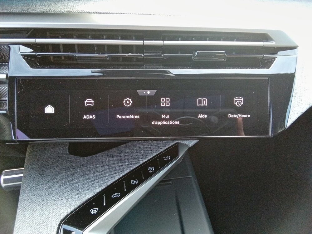 Occasion PEUGEOT 3008 3008 Electrique 325 ch 4x4 73 kWh - Dual Motor First Edition