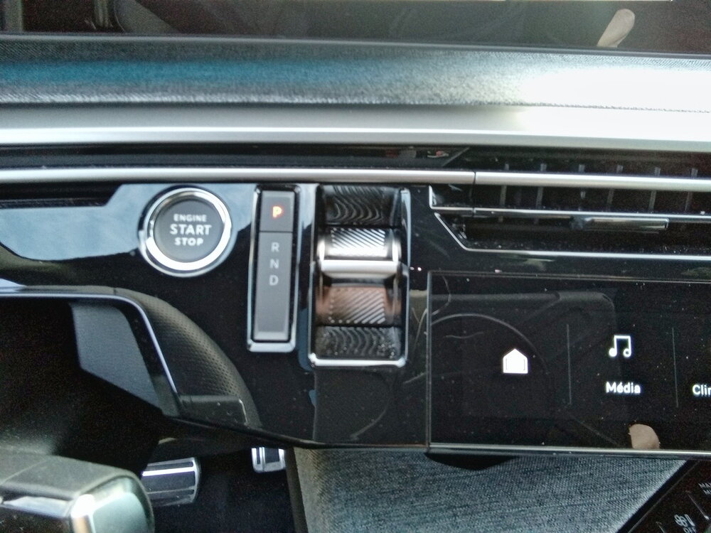 Occasion PEUGEOT 3008 3008 Electrique 325 ch 4x4 73 kWh - Dual Motor First Edition