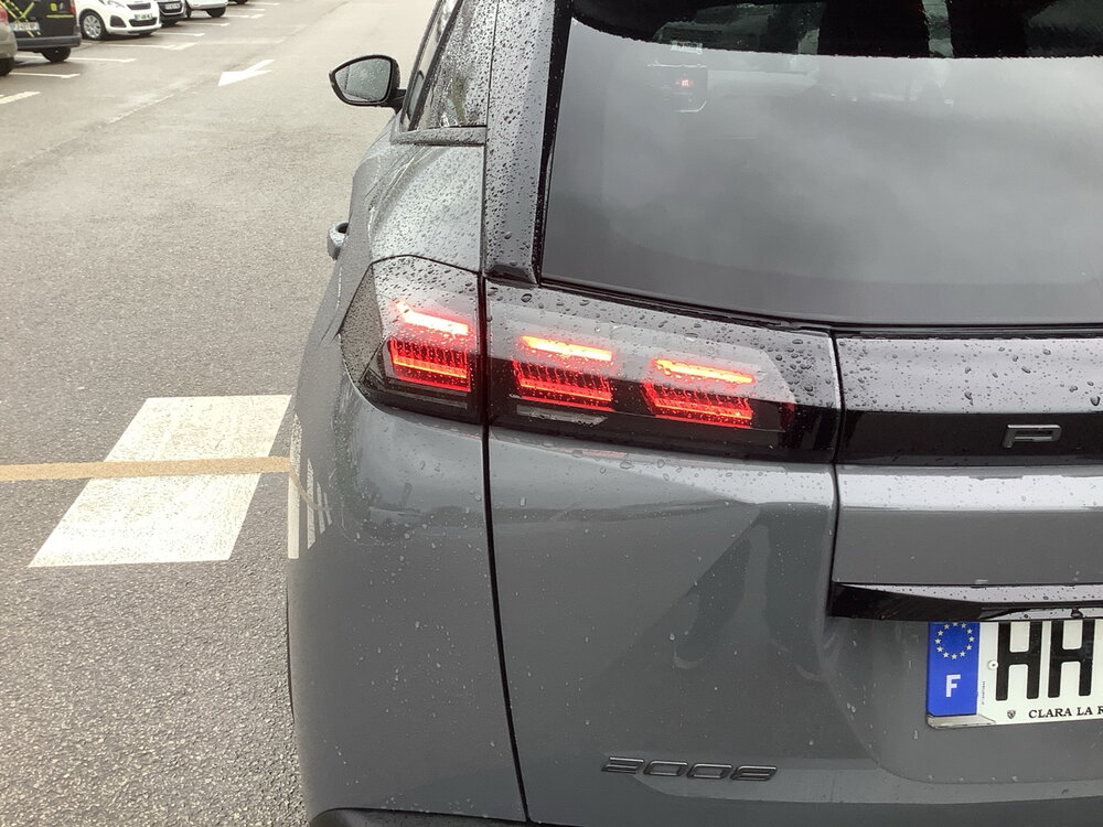 Occasion PEUGEOT 2008 2008 Hybrid 145 e-DCS6 - GT