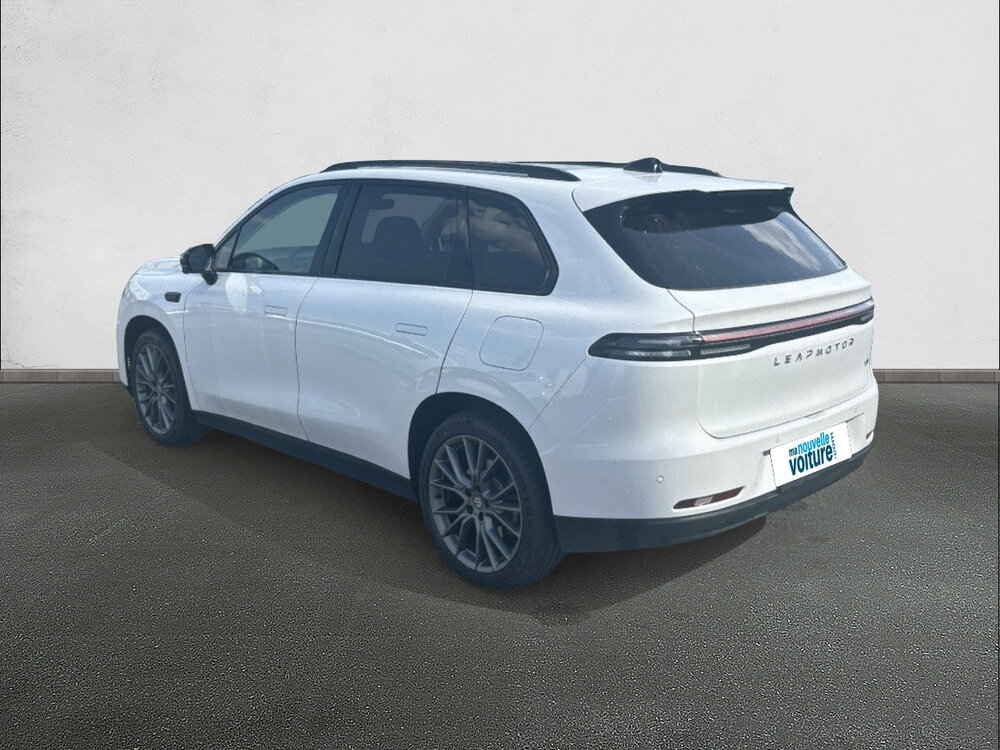 Occasion LEAPMOTOR C10 C10 REEV 28.4 kWh - 158 kW - Design