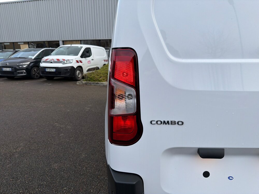 Occasion OPEL Combo COMBO CARGO M 650 KG BLUEHDI 100 S&S BVM6