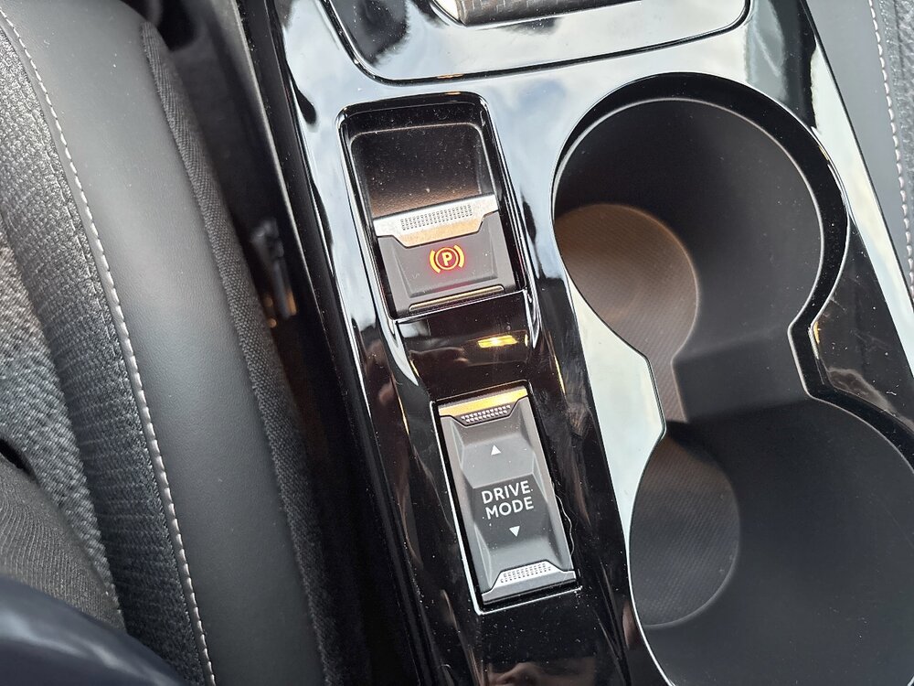 Occasion PEUGEOT 208 208 Hybrid 110 e-DCS6 - série spéciale ENVY