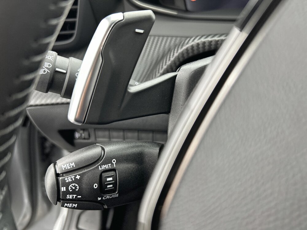 Occasion PEUGEOT 208 208 Hybrid 110 e-DCS6 - Allure