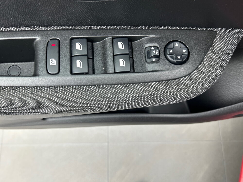 Occasion PEUGEOT 208 208 Electrique 50 kWh 136ch - Style