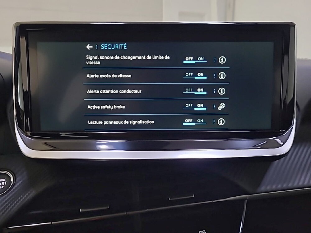 Occasion PEUGEOT 208 208 PureTech 100 S&S BVM6 - Active