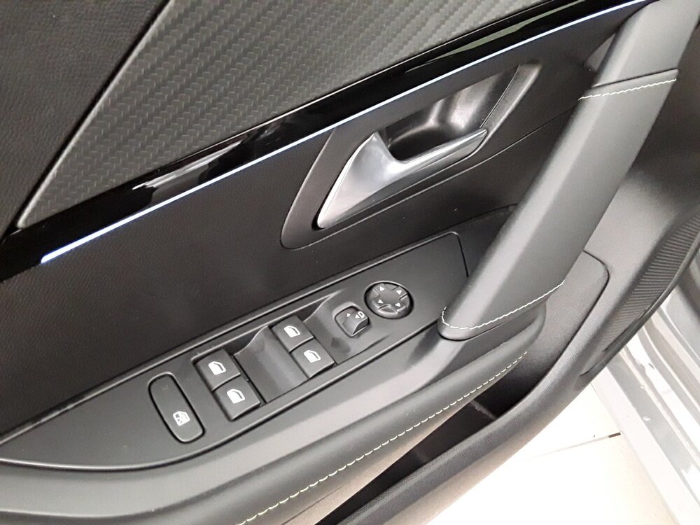 Occasion PEUGEOT 208 208 Hybrid 110 e-DCS6 - GT