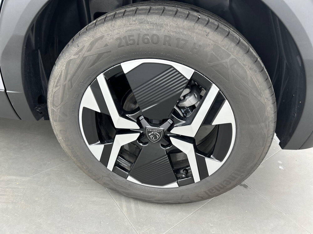 Occasion PEUGEOT 2008 2008 Hybrid 136 e-DCS6 - GT