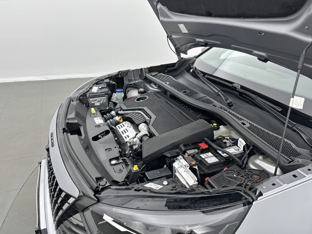 Occasion PEUGEOT 2008 2008 Hybrid 136 e-DCS6 - GT