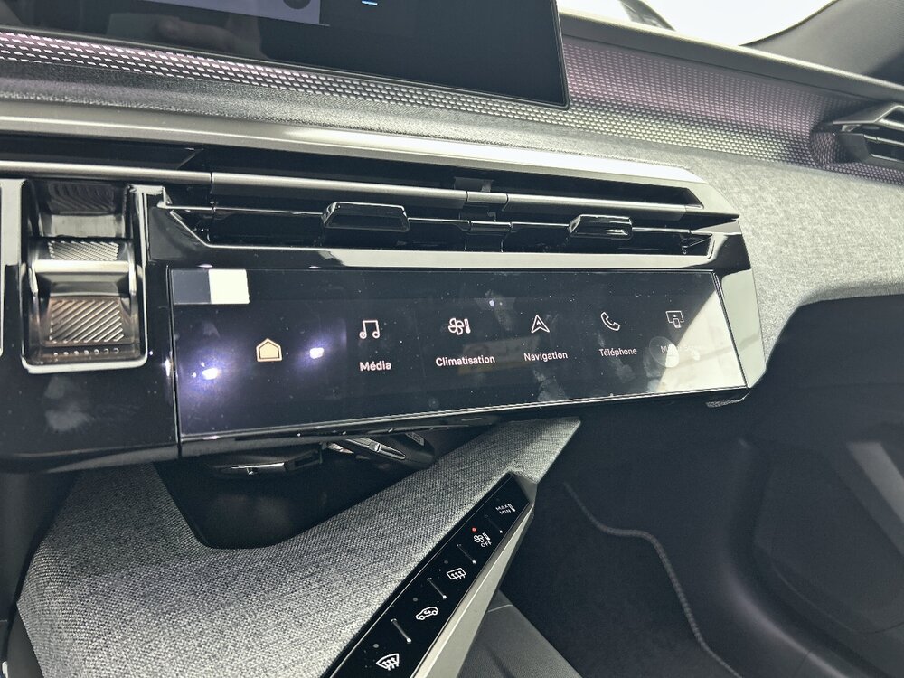 Occasion PEUGEOT 3008 3008 Hybrid 145 e-DCS6 - GT