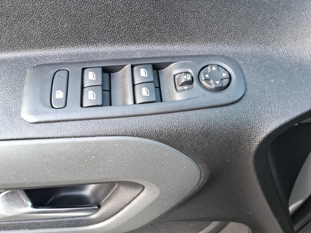 Occasion CITROEN Berlingo Berlingo Taille M BlueHDi 130 S&S EAT8 - Shine