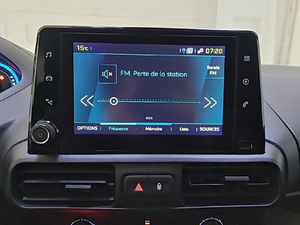 Occasion PEUGEOT Partner E-PARTNER FOURGON STANDARD 800 KG 136 CH BATTERIE 50 KWH - ASPHALT