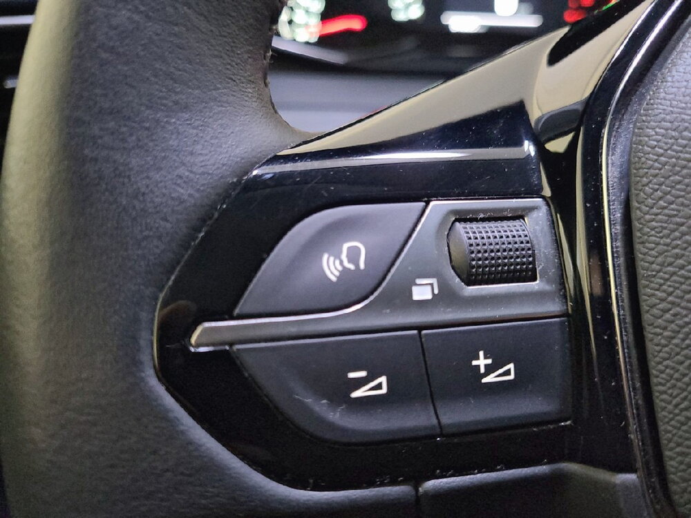 Occasion PEUGEOT 208 208 BlueHDi 100 S&S BVM6 - Style