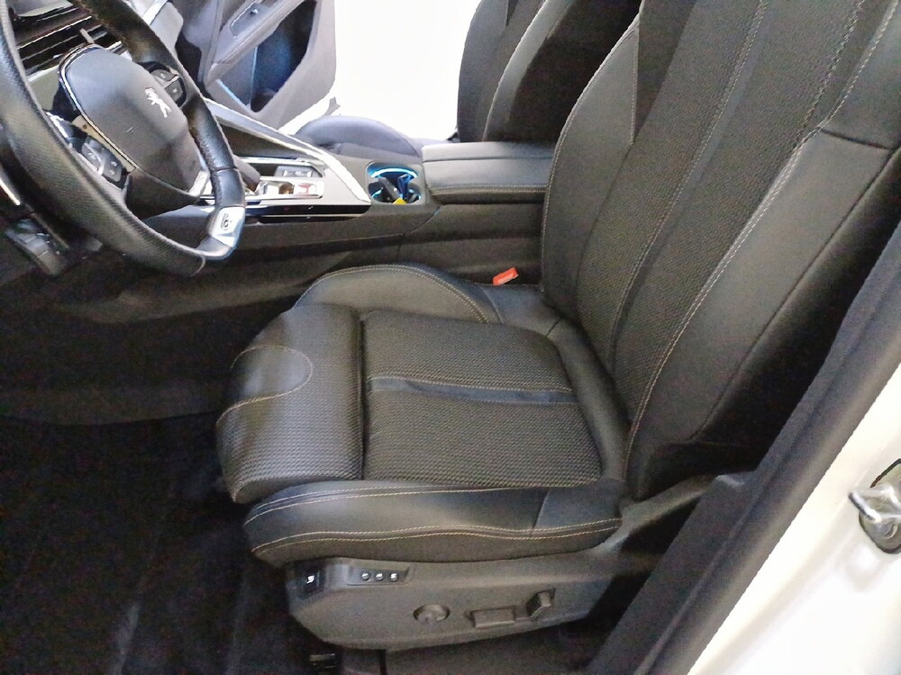 Occasion PEUGEOT 3008 3008 Hybrid 225 e-EAT8 - GT