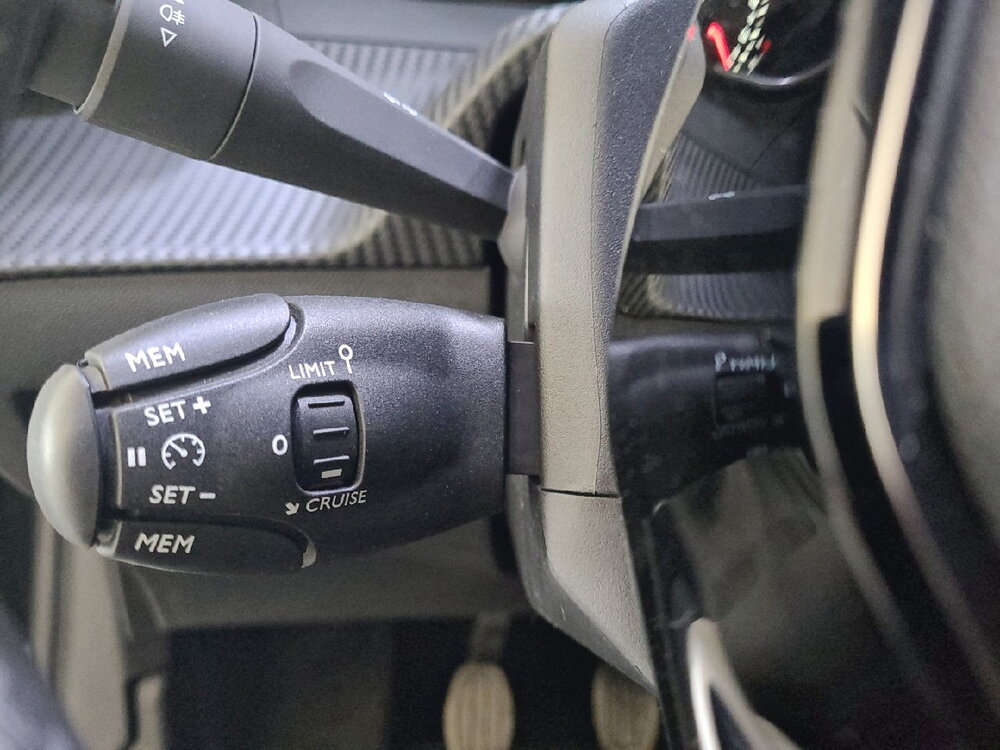 Occasion PEUGEOT 208 208 PureTech 100 S&S BVM6 - Active
