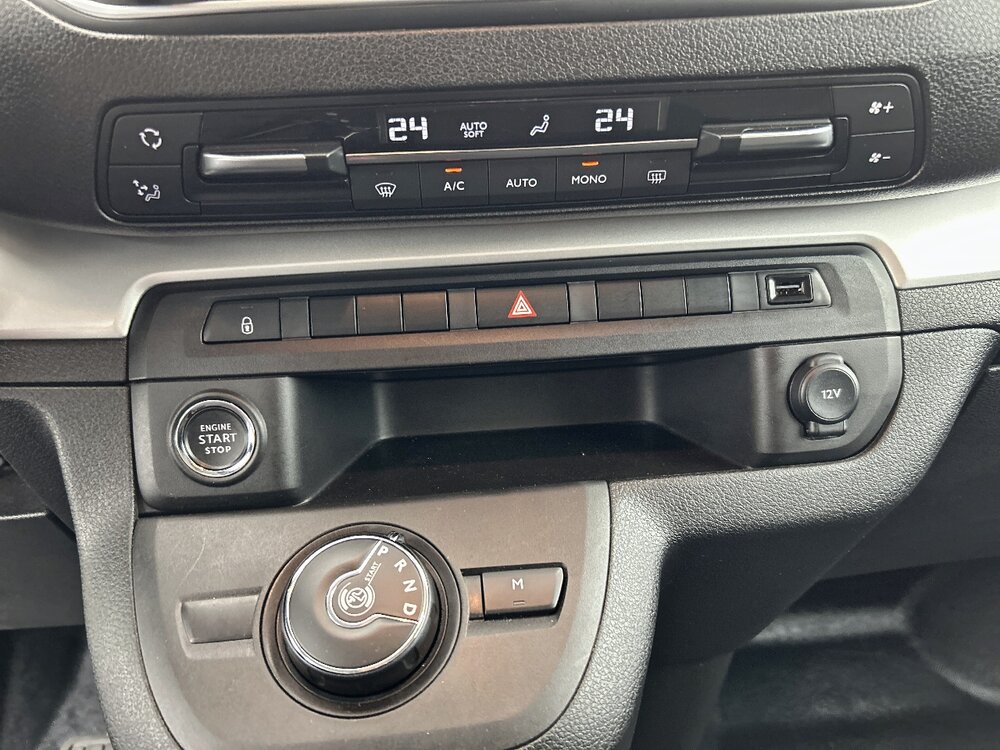 Occasion OPEL Vivaro VIVARO CA FIXE TAILLE M BLUEHDI 180 S&S EAT8