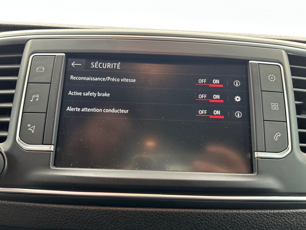 Occasion OPEL Vivaro VIVARO CA FIXE TAILLE M BLUEHDI 180 S&S EAT8