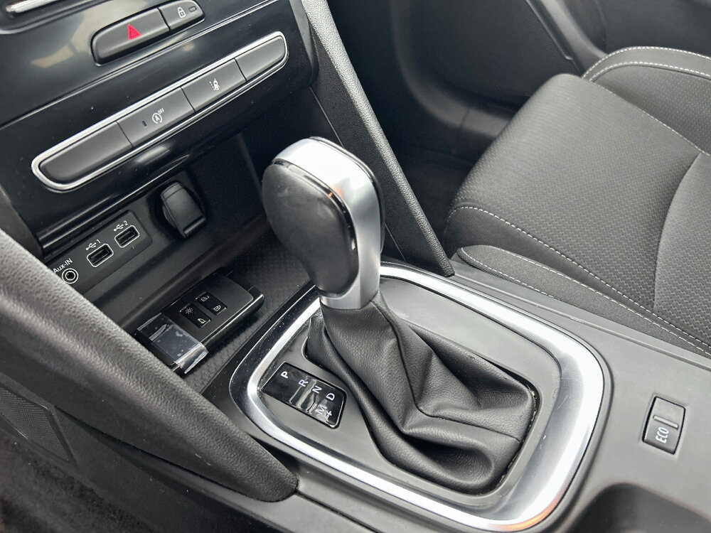 Occasion RENAULT Megane Mégane IV Berline Blue dCi 115 EDC - Business