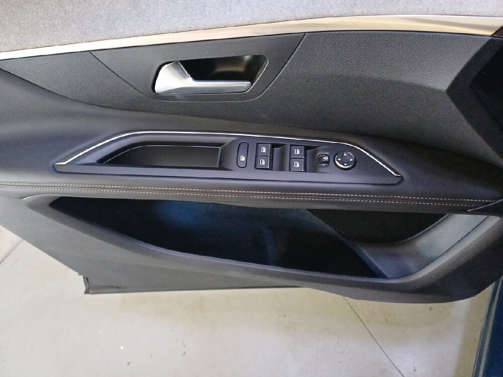 Occasion PEUGEOT 3008 3008 Puretech 130ch S&S EAT8 - GT