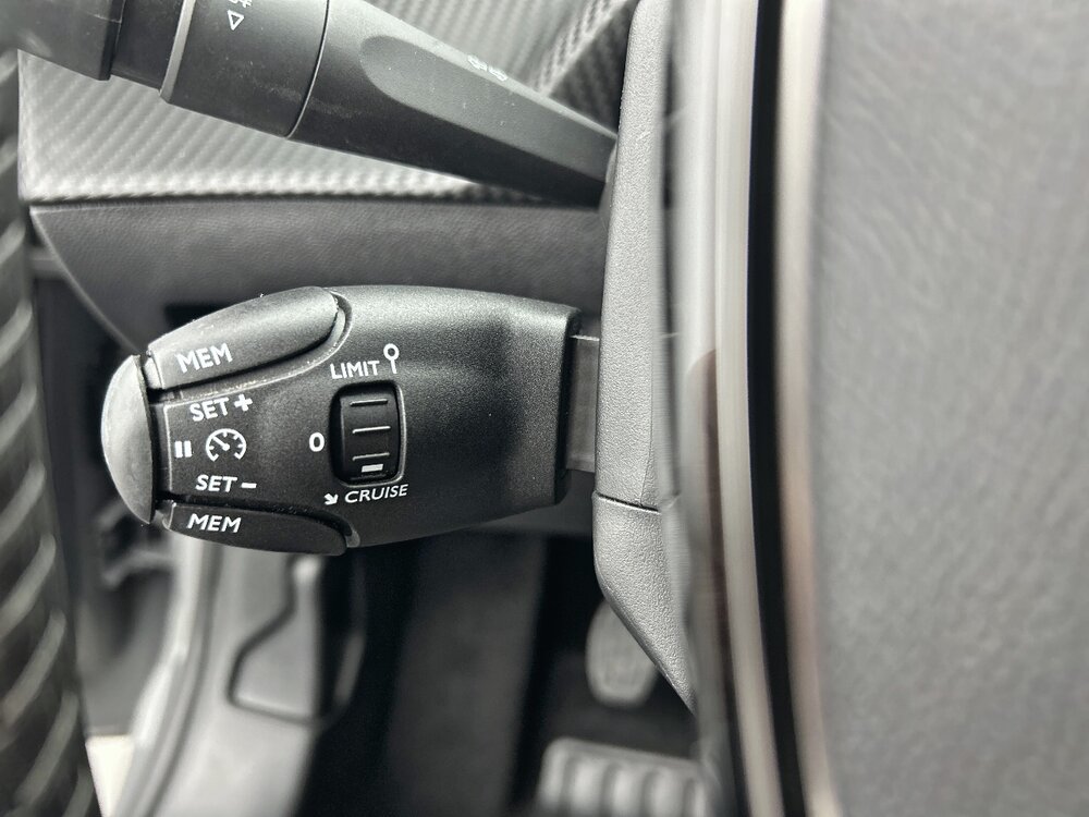 Occasion PEUGEOT 208 208 PureTech 100 S&S BVM6 - Allure