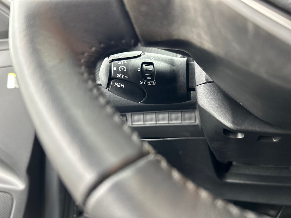 Occasion PEUGEOT 208 208 PureTech 100 S&S BVM6 - Allure