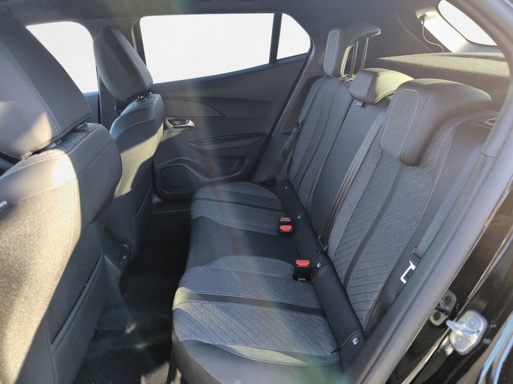 Occasion PEUGEOT 2008 2008 Hybrid 145 e-DCS6 - série spéciale ENVY