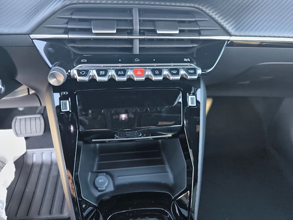 Occasion PEUGEOT 2008 2008 Hybrid 145 e-DCS6 - série spéciale ENVY
