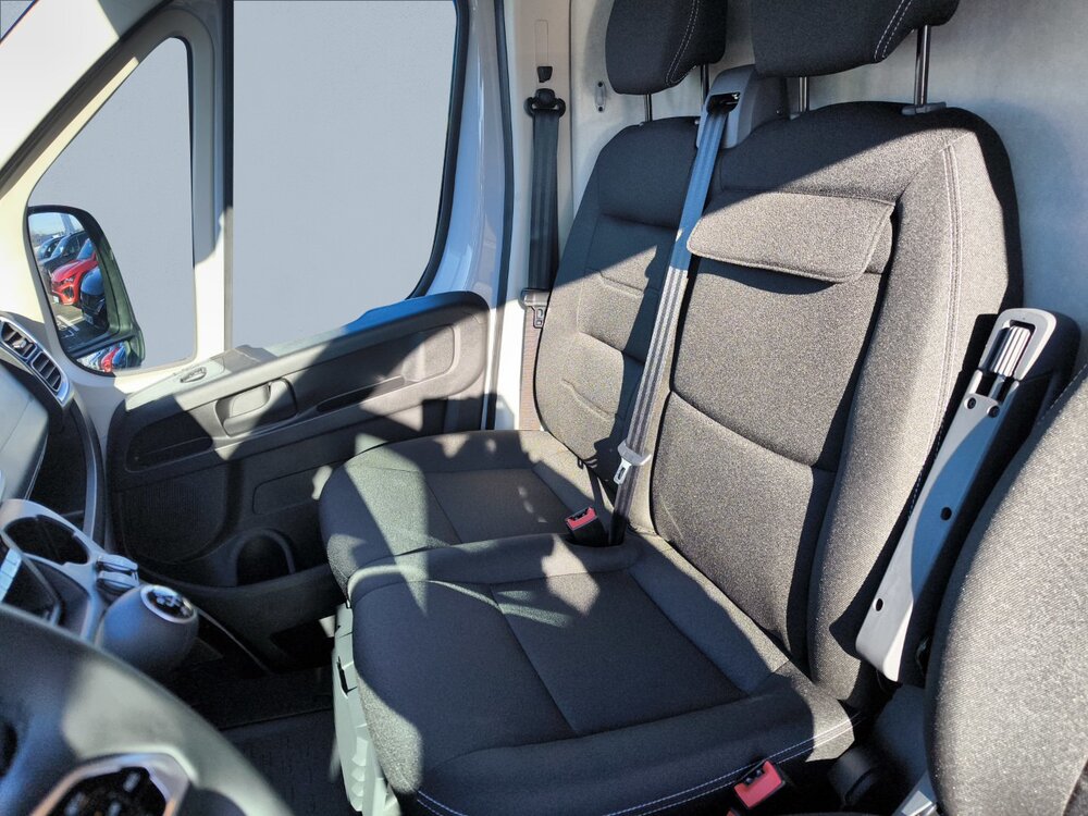 Occasion PEUGEOT Boxer BOXER FGN TOLE 3.5 T L2H2 140 S&S BVM6