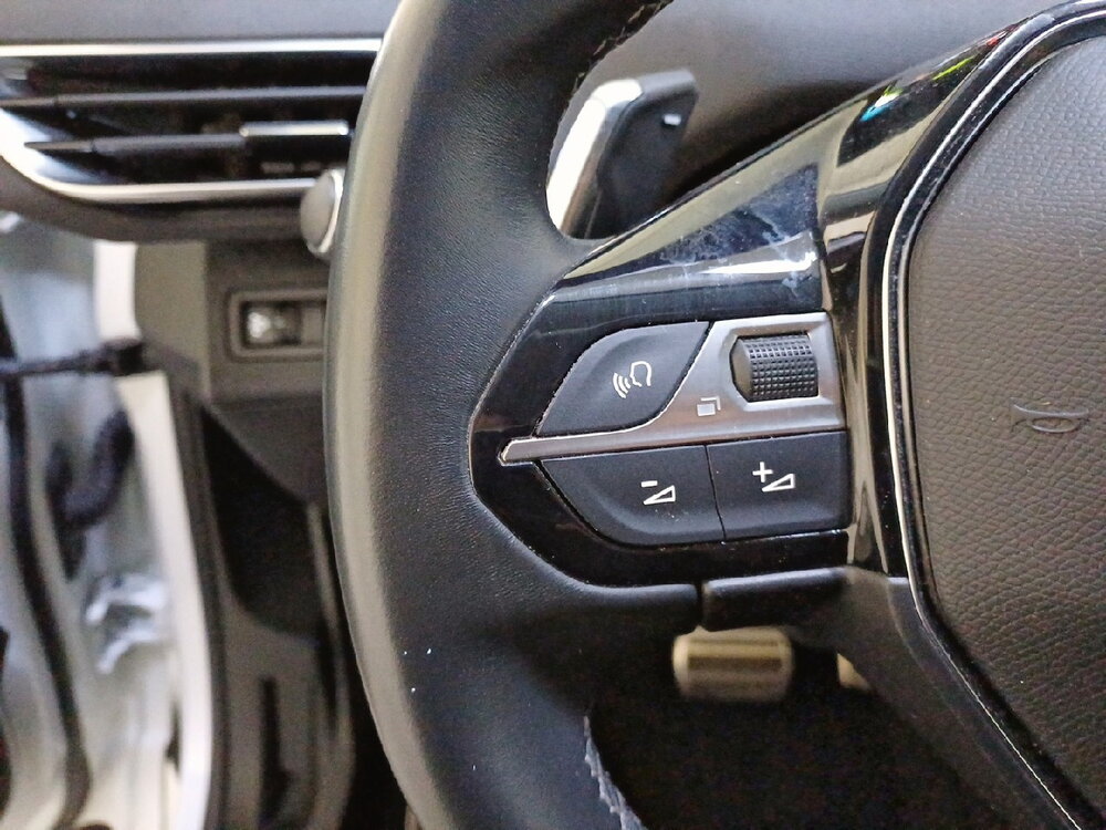 Occasion PEUGEOT 3008 3008 Hybrid 225 e-EAT8 - Roadtrip