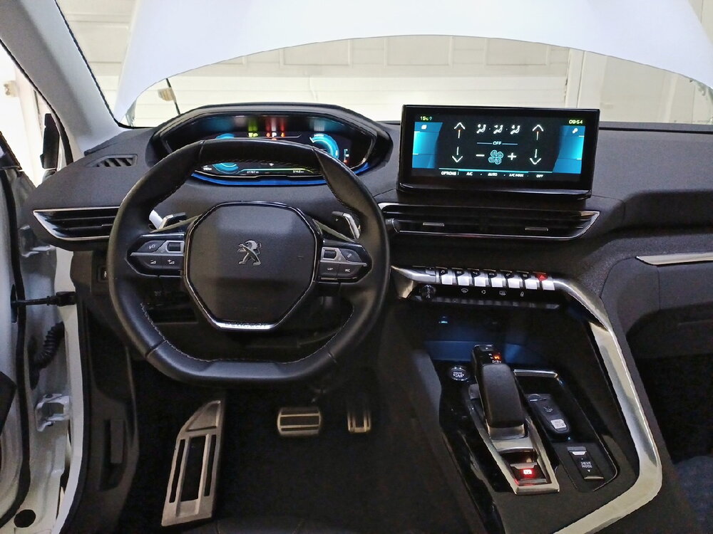 Occasion PEUGEOT 3008 3008 Hybrid 225 e-EAT8 - Roadtrip