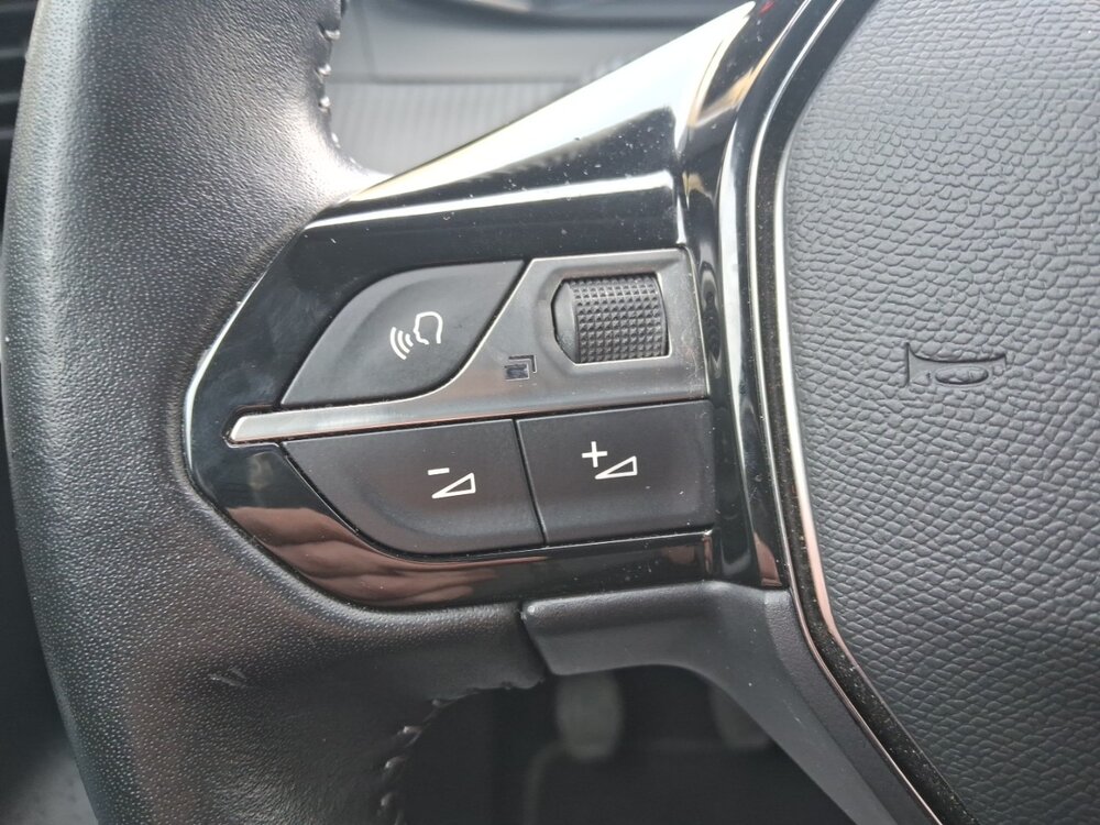 Occasion PEUGEOT 208 208 PureTech 100 S&S BVM6 - Style