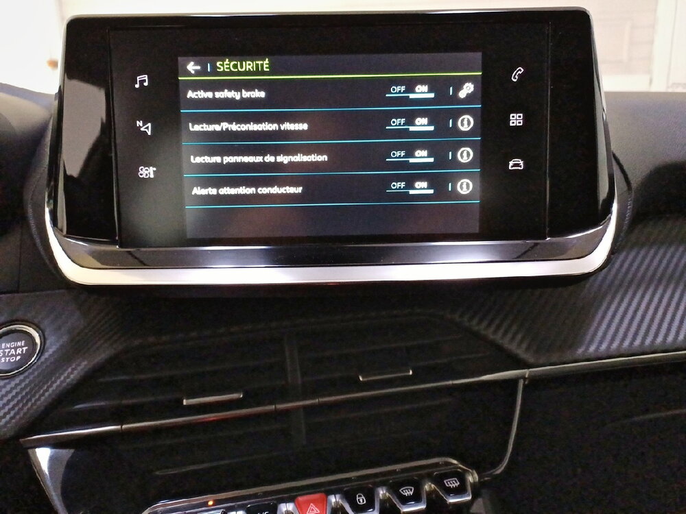 Occasion PEUGEOT 208 208 Electrique 50 kWh 136ch - Active