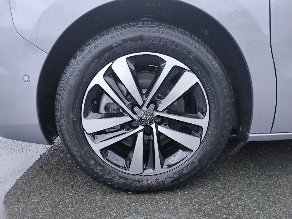 Occasion PEUGEOT Expert EXPERT CA FIXE M DIESEL 180 CH AUTOMATIQUE - TECH EDITION