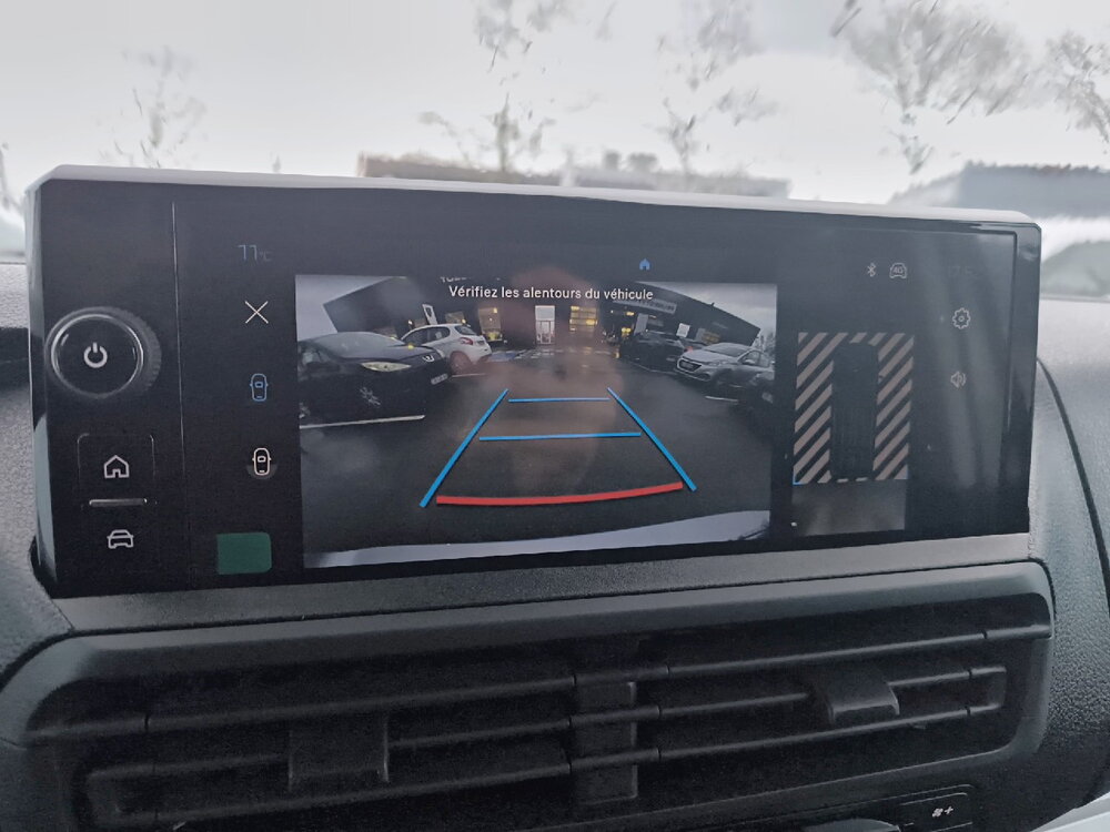 Occasion PEUGEOT Expert EXPERT CA FIXE M DIESEL 180 CH AUTOMATIQUE - TECH EDITION