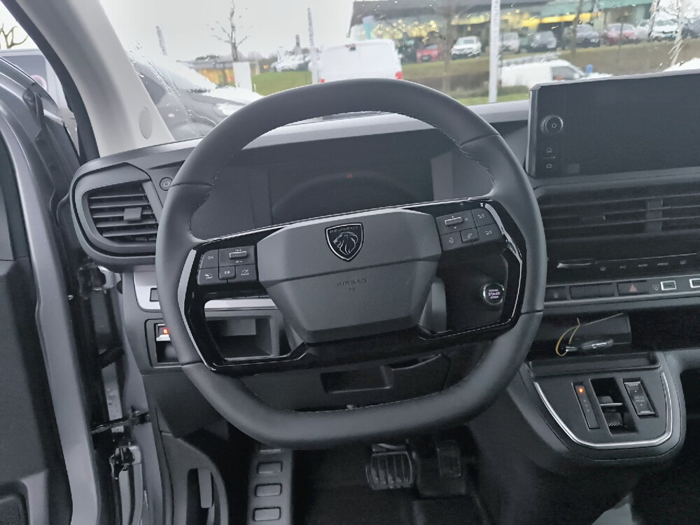 Occasion PEUGEOT Expert EXPERT CA FIXE M DIESEL 180 CH AUTOMATIQUE - TECH EDITION