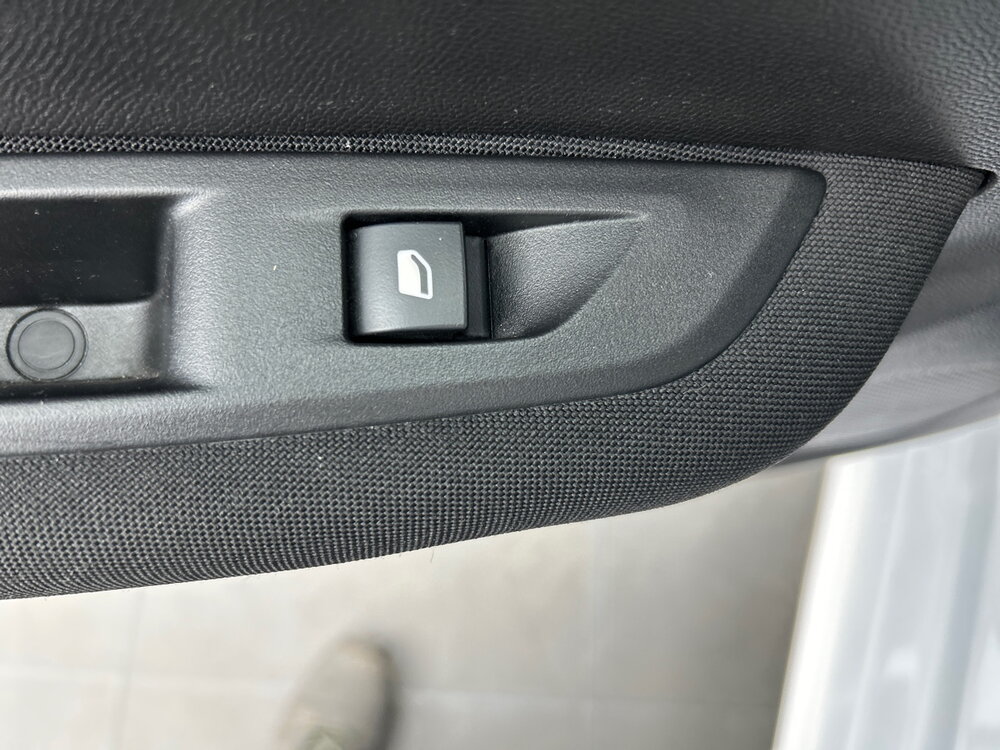 Occasion PEUGEOT 208 208 PureTech 100 S&S BVM6 - Active