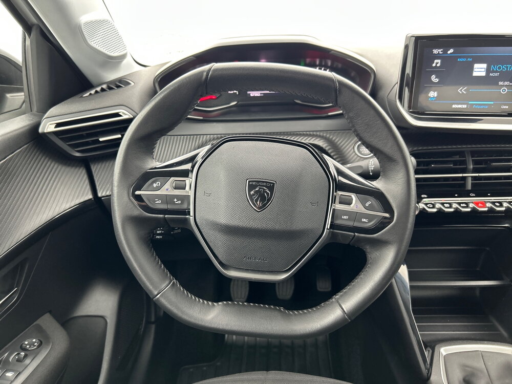 Occasion PEUGEOT 208 208 PureTech 100 S&S BVM6 - Active
