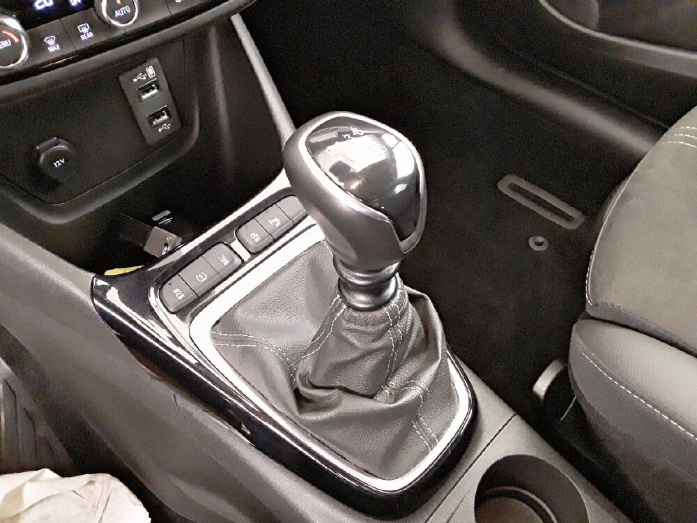 Occasion OPEL Crossland Crossland 1.2 Turbo 110 ch BVM6 - Ultimate