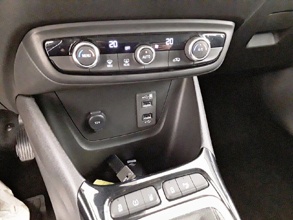 Occasion OPEL Crossland Crossland 1.2 Turbo 110 ch BVM6 - Ultimate