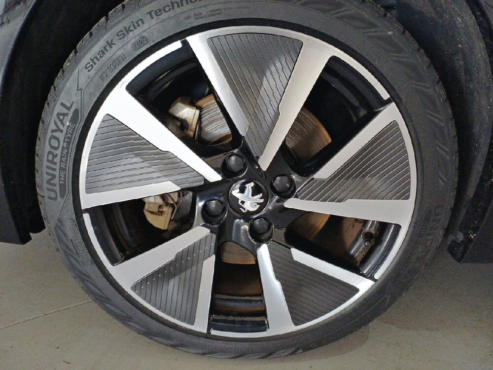 Occasion PEUGEOT 208 208 Electrique 50 kWh 136ch - GT