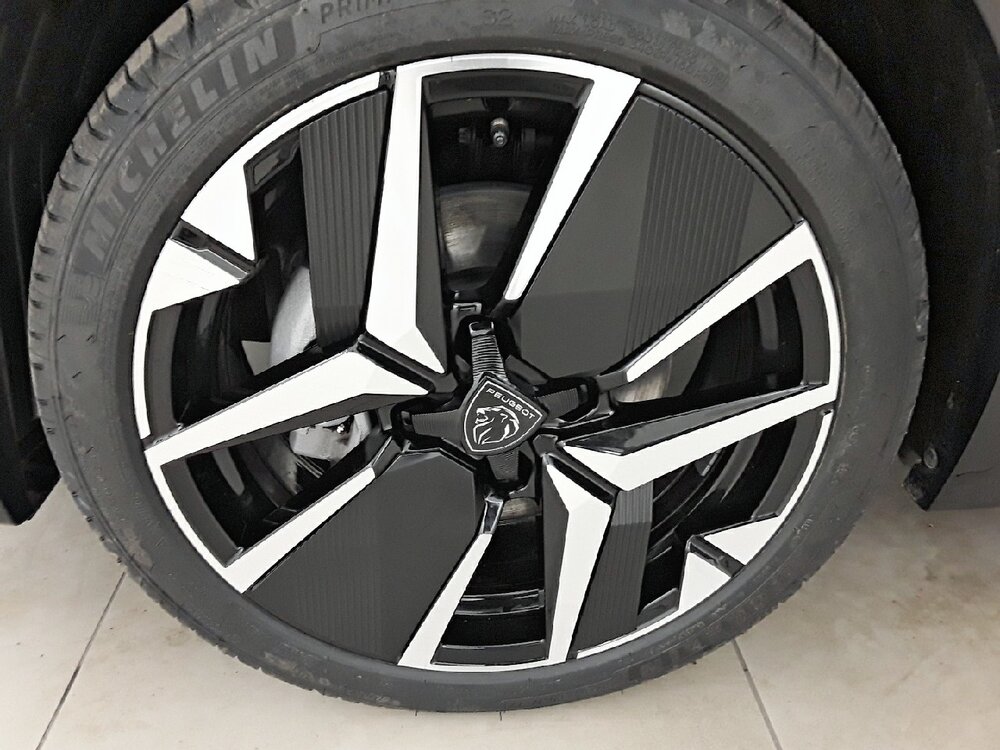 Occasion PEUGEOT 208 208 Hybrid 110 e-DCS6 - GT