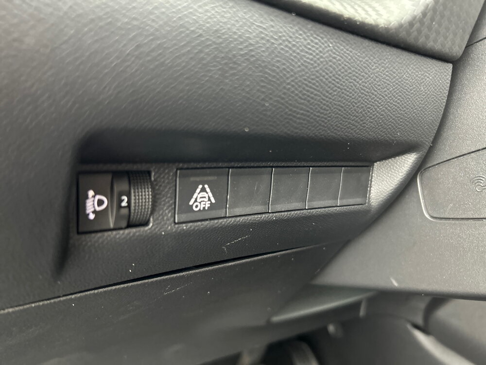 Occasion PEUGEOT 208 208 Electrique 50 kWh 136ch - Active Pack