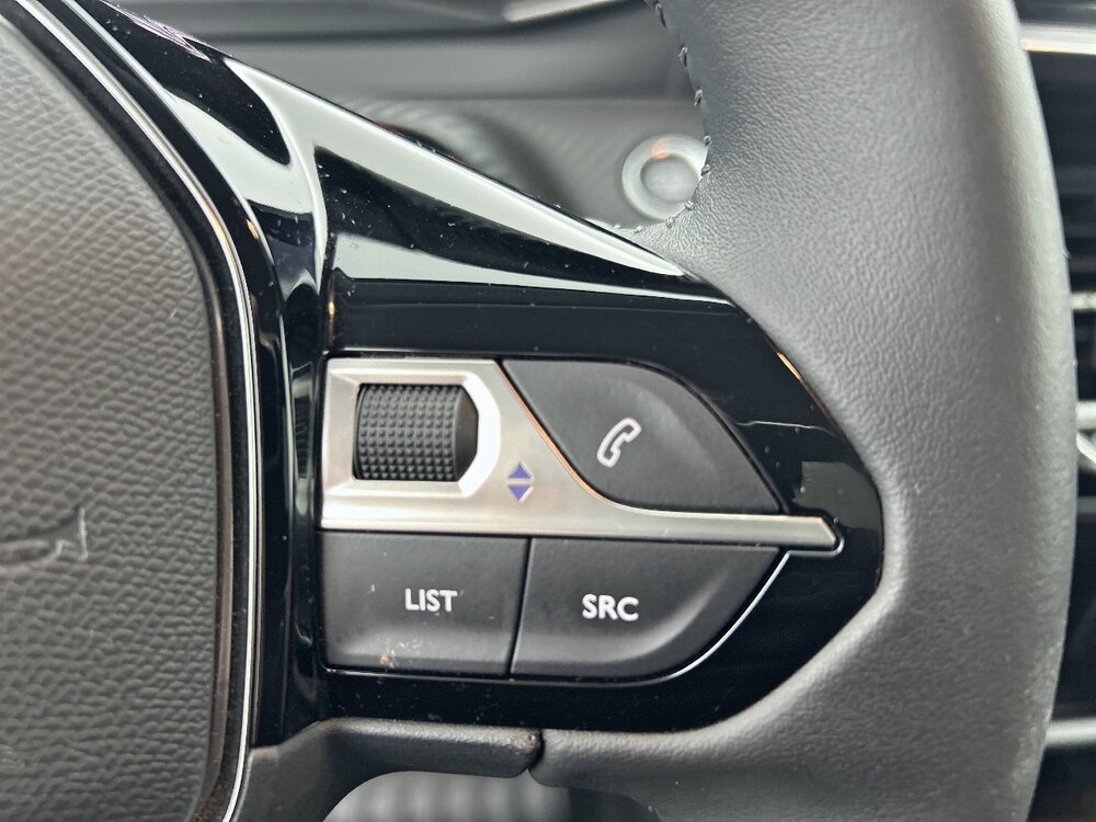 Occasion PEUGEOT 208 208 Electrique 50 kWh 136ch - Active Pack